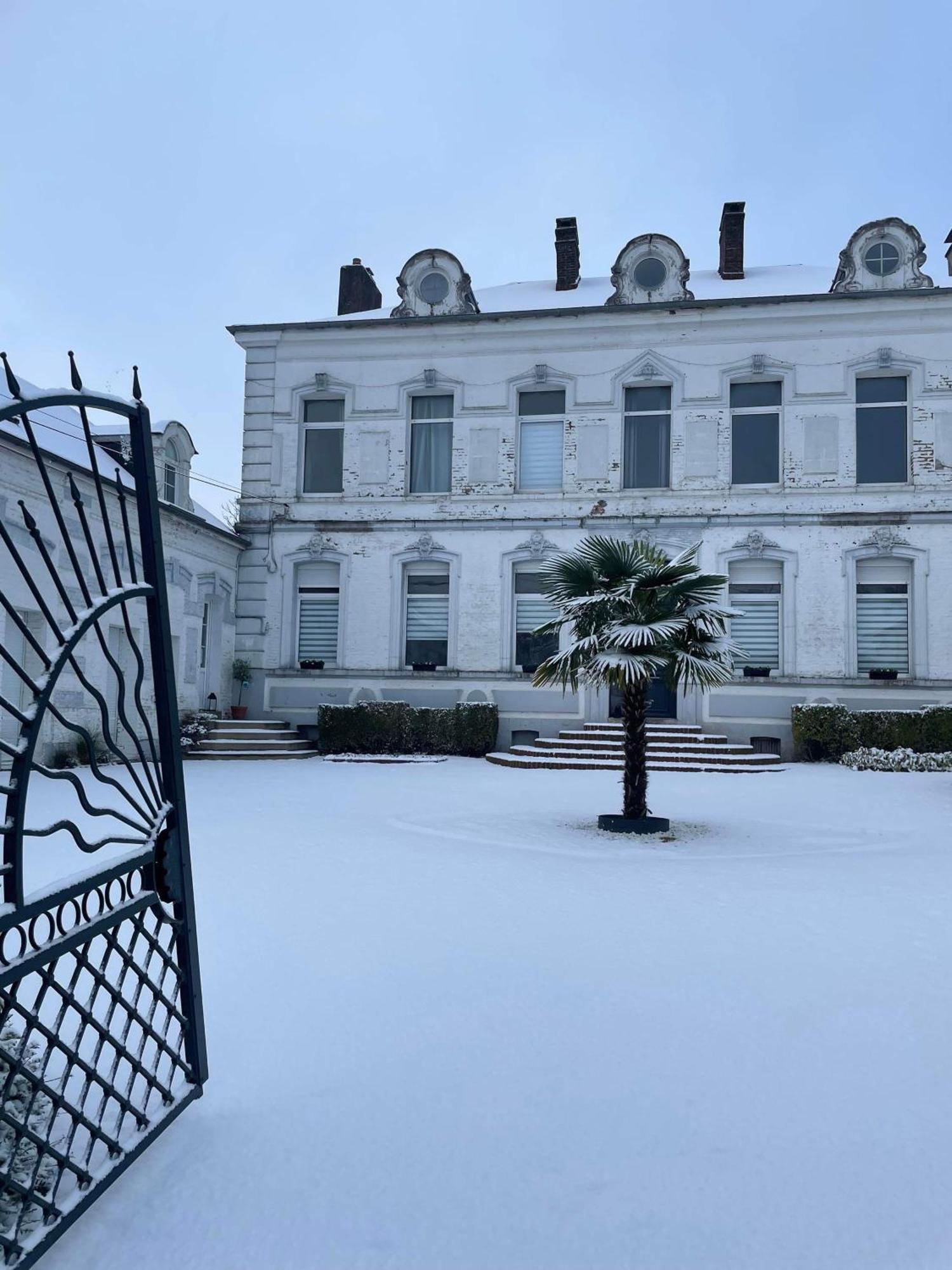 Le Clos Hucqueliers Buitenkant foto