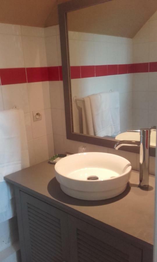 Le Clos Hucqueliers Buitenkant foto